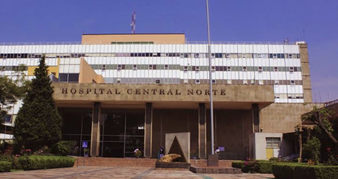 Fachada del Hospital Central Norte de Pemex en la Ciudad de México
